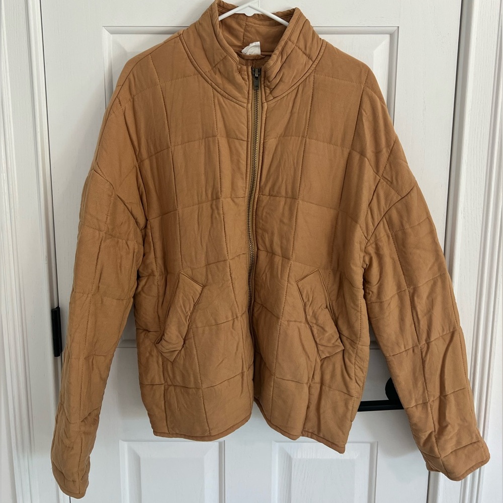 CHATWIN COLLECTION: tan quilted jacket